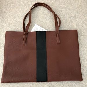 Vince Camuto Tote